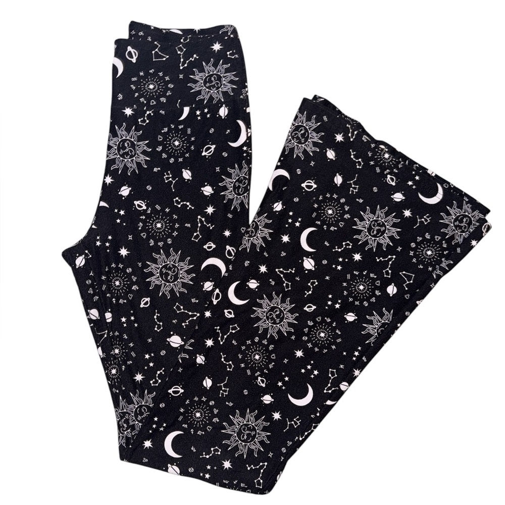 Cosmic Sun, Stars & Moon Flare Pants Stretch- No Boundaries - Picture 3 of 3